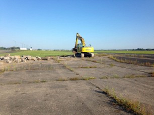 Rozbudowa nawierzchni na lotnisku w Dęblinie (17)